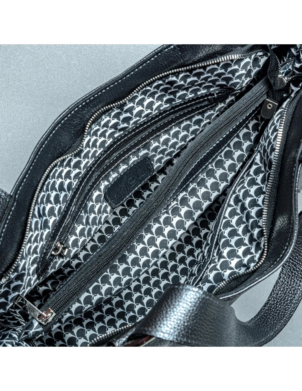 Geanta din piele naturala pentru dama ZARITA argintiu